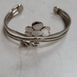 "Unicorn Creations" made in Hawaii Silver Tone Bracelet